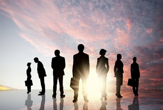 凝聚团队 释放激情 ——公司组织开展企业文化和团队拓展培训